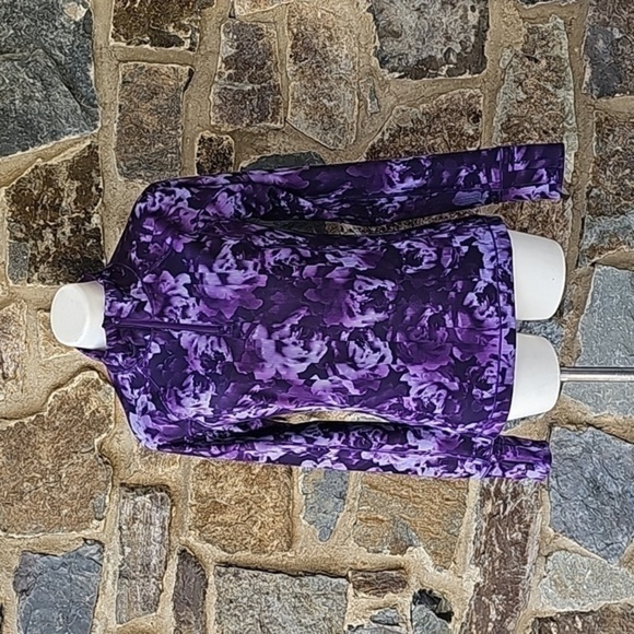 Athleta Women's Rainier Half Zip Print Sz. M color Spliced Floral Basalt - Picture 2 of 16